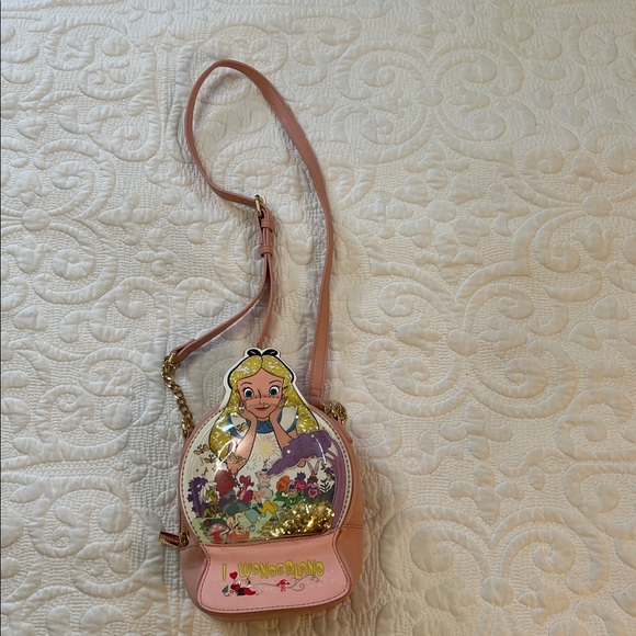 Danielle Nicole Disney Love Alive in Wonderland Magical Snowglobe Crossbody Bag - Picture 5 of 12